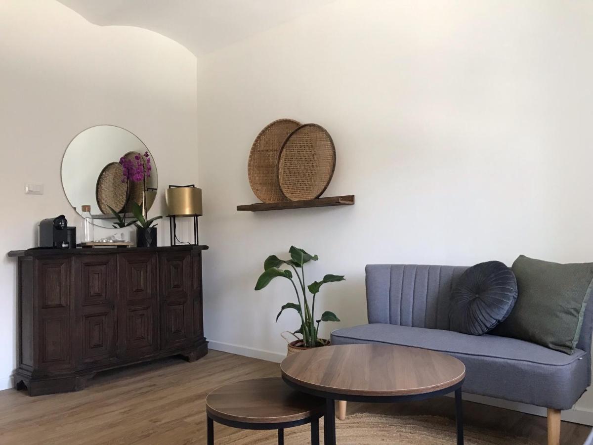 Sotto La Vigna Charm Stay Adults Only Vacation Suite Montegrosso d'Asti Exterior photo