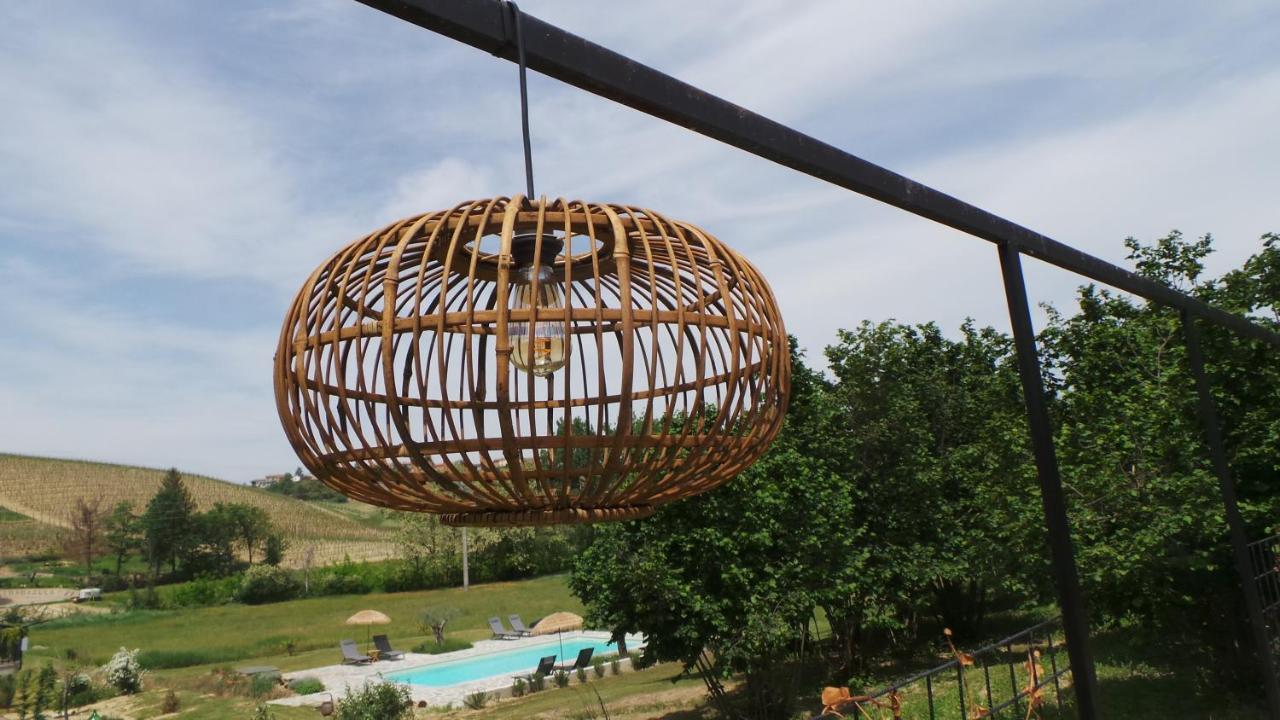 Sotto La Vigna Charm Stay Adults Only Vacation Suite Montegrosso d'Asti Exterior photo